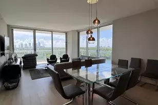 16385 Biscayne Blvd, North Miami Beach, FL 33160 - Photo 1