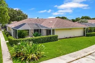 9189 Sun Terrace Cir, Palm Beach Gardens, FL 33403 - Photo 1
