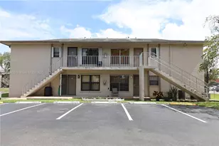 15318 SW 72nd St, Miami, FL 33193 - Photo 1