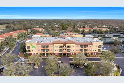 13941 Clubhouse Dr #204, Tampa, FL 33611 - Photo 1