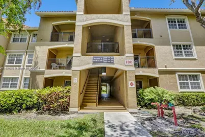 160 SW 117th Ter #6107, Pembroke Pines, FL 33025 - Photo 1
