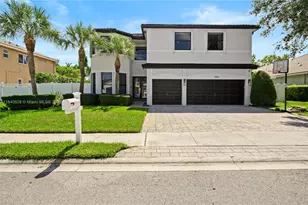 1064 SW 159th Ln, Pembroke Pines, FL 33027 - Photo 1