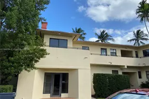 32 Camden Dr, Bal Harbour, FL 33154 - Photo 1