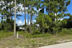 768 Bahama, Lehigh Acres, FL 33974 - Photo 1