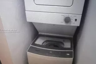 686 NW 114th Ave, Sweetwater, FL 33172 - Photo 1