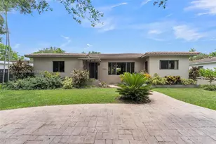 1044 NE 97th St, Miami Shores, FL 33138 - Photo 1