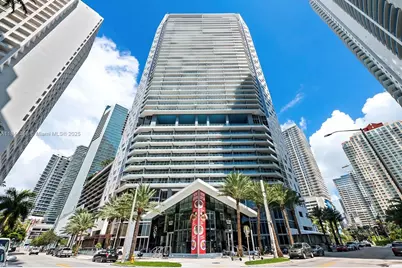 1300 Brickell Bay Dr #2504, Miami, FL 33131 - Photo 1