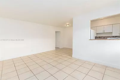 6905 Rue Vendome #2, Miami Beach, FL 33141 - Photo 1