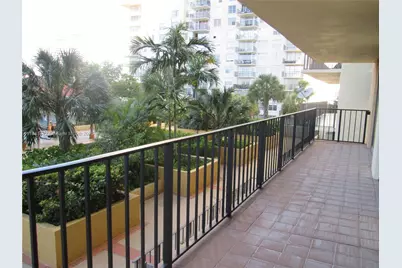 290 174th St #408, Sunny Isles Beach, FL 33160 - Photo 1