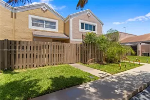 1357 NW 123rd Ave, Pembroke Pines, FL 33026 - Photo 1