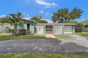 5421 SW 94th Ave, Cooper City, FL 33328 - Photo 1