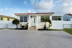 854 E 32nd St, Hialeah, FL 33013 - Photo 1