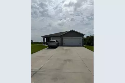 3030 Iris Cir, Labelle, FL 33935 - Photo 1