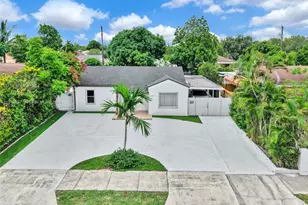 840 NE 4th Pl, Hialeah, FL 33010 - Photo 1