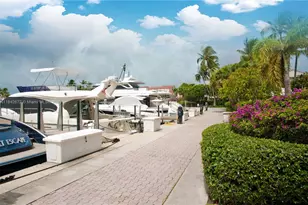 3600 Yacht Club Dr, Aventura, FL 33180 - Photo 1