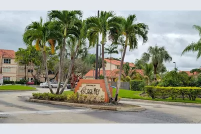 3420 N Pinewalk Dr #722, Margate, FL 33063 - Photo 1