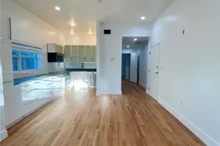 929 Michigan Ave, Miami Beach, FL 33139 - Photo 1