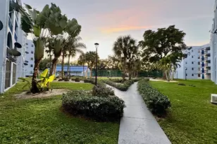 9460 E Fontainebleau Blvd, Miami, FL 33172 - Photo 1