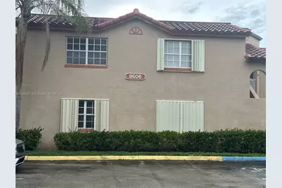 8606 SW 3rd St #201, Pembroke Pines, FL 33025 - Photo 1