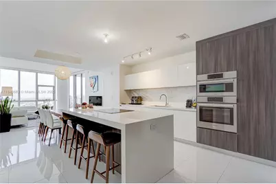 851 NE 1st Ave #2901, Miami, FL 33132 - Photo 1