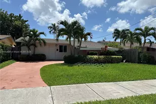 3241 SW 88th Pl, Miami, FL 33165 - Photo 1