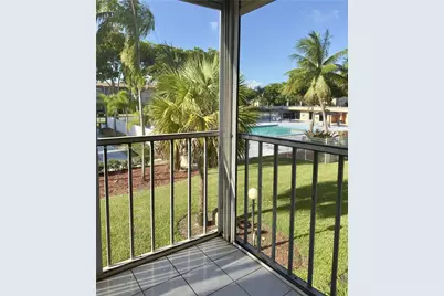 981 Hillcrest Ct #208, Hollywood, FL 33021 - Photo 1
