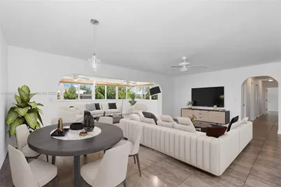 9215 SW 178th Ter, Palmetto Bay, FL 33157 - Photo 1