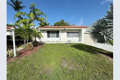 7536 Cutlass Ave, North Bay Village, FL 33141 - Photo 1