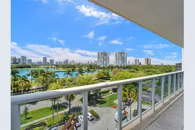 3625 N Country Club Dr #706, Aventura, FL 33180 - Photo 1