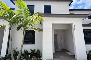 23466 SW 127th Pl, Homestead, FL 33032 - Photo 1