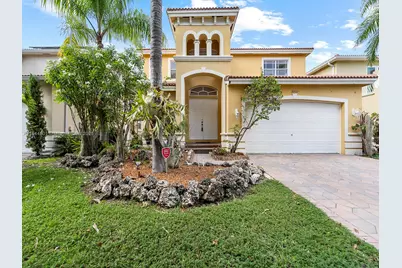 8933 SW 206th St, Cutler Bay, FL 33189 - Photo 1
