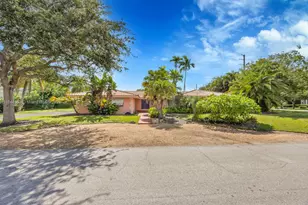 14323 SW 80th Ave, Palmetto Bay, FL 33158 - Photo 1