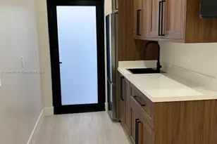 13975 SW 9th St, Miami, FL 33184 - Photo 1