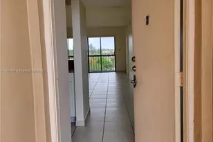 10155 NW 9th St Cir, Miami, FL 33172 - Photo 1