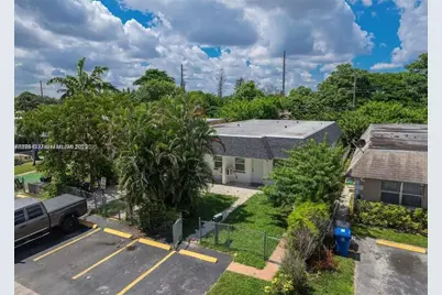 1539 NW 8th Ave #3, Fort Lauderdale, FL 33311 - Photo 1