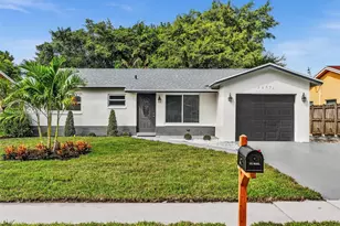 22571 SW 65th Ave, Boca Raton, FL 33428 - Photo 1