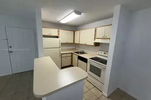 7090 NW 179th St, Hialeah, FL 33015 - Photo 1