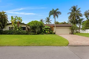 11000 SW 131st Terrace, Miami, FL 33176 - Photo 1