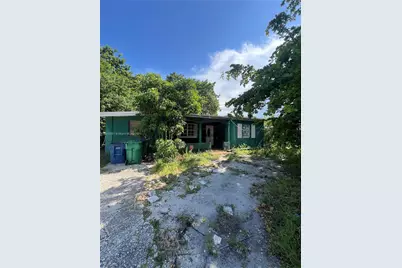 1830 NW 135th St, Miami, FL 33167 - Photo 1