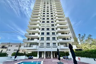 6422 Collins Ave, Miami Beach, FL 33141 - Photo 1