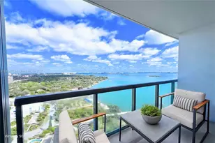 601 NE 36th St, Miami, FL 33137 - Photo 1