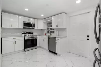 6237 SW 22nd St, Miramar, FL 33023 - Photo 1