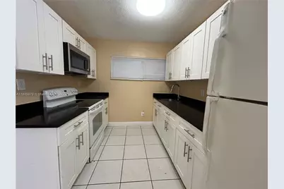 5600 NW 15th St #6, Lauderhill, FL 33313 - Photo 1