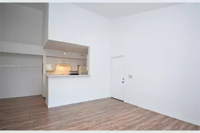 631 SW 111th Ln #304, Pembroke Pines, FL 33025 - Photo 1