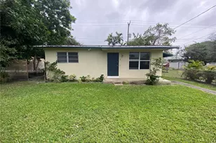 2446 Johnson St, Hollywood, FL 33020 - Photo 1