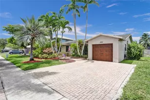 11841 NW 41st St, Sunrise, FL 33323 - Photo 1