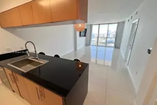 1750 N Bayshore Dr, Miami, FL 33132 - Photo 1