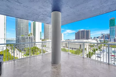 275 NE 18th St #1107, Miami, FL 33132 - Photo 1