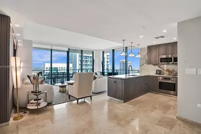 88 SW 7th St #2412, Miami, FL 33130 - Photo 1