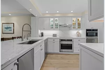 2600 Cardena St #2, Coral Gables, FL 33134 - Photo 1